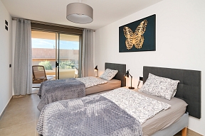 BEACH SUITE
