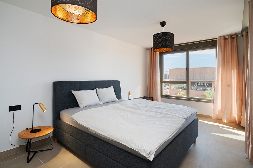 BEACH SUITE
